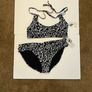 Time & Tru Bikini  plus size 1 X or 2X. NWT